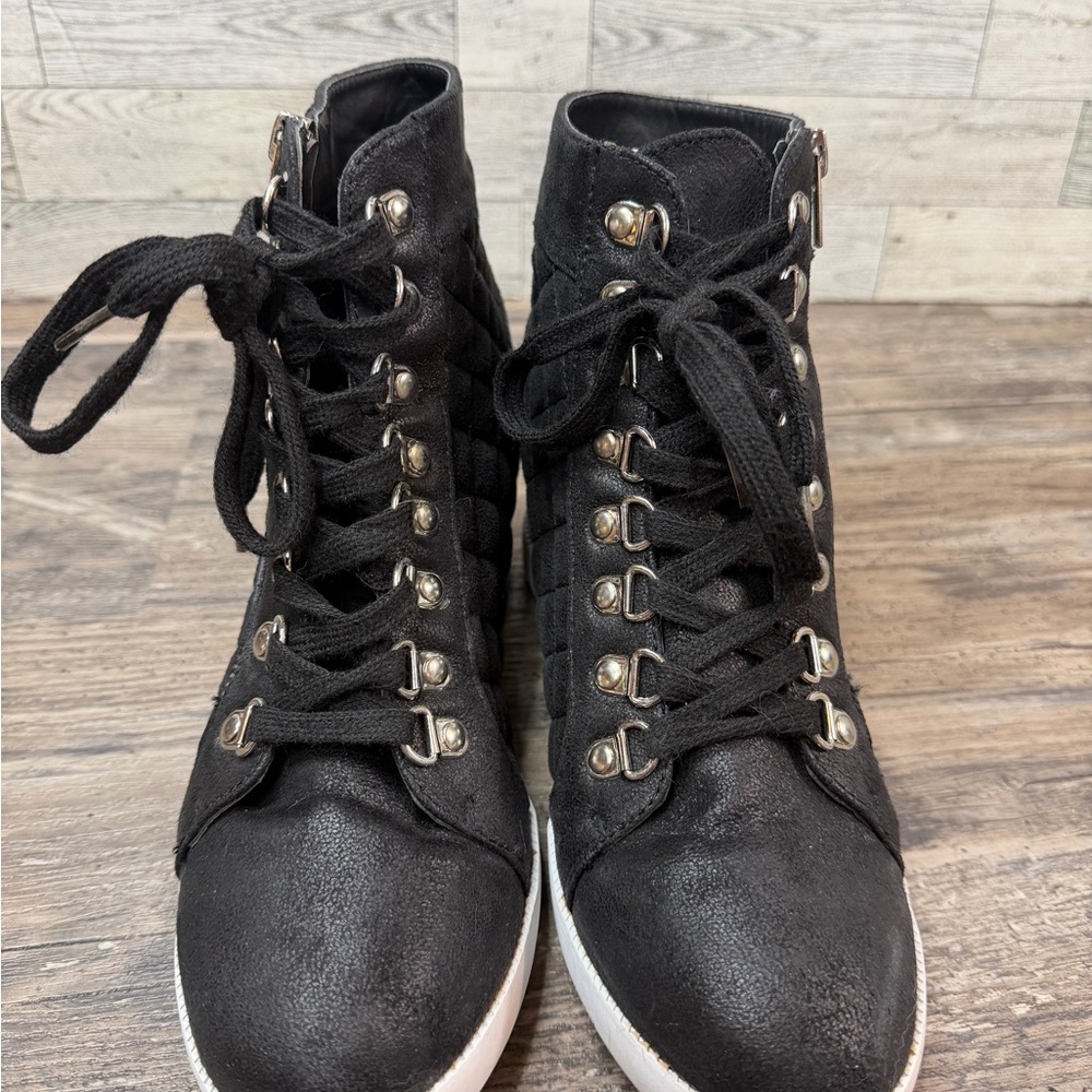 JustFab Stylish Black Quilted Wedge Sneakers - Picture 6 of 9